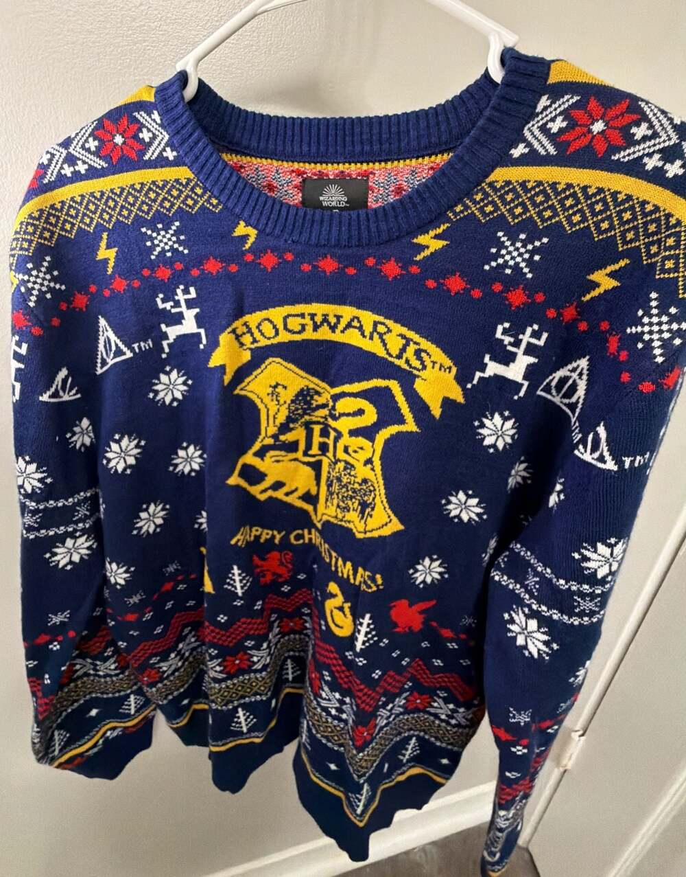 Harry Potter Hogwarts Happy Christmas size large Ugly Holiday Knit Sweater